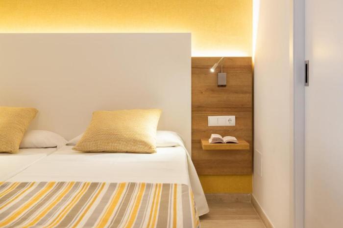 Casablanca Apartments, Santa Ponsa Chambre photo