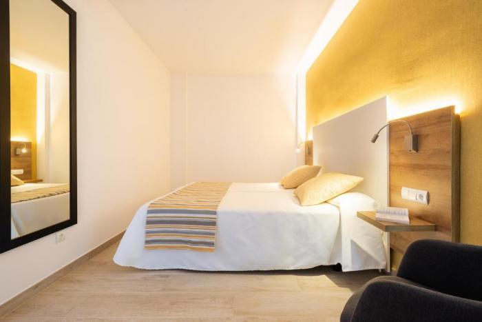 Casablanca Apartments, Santa Ponsa Chambre photo